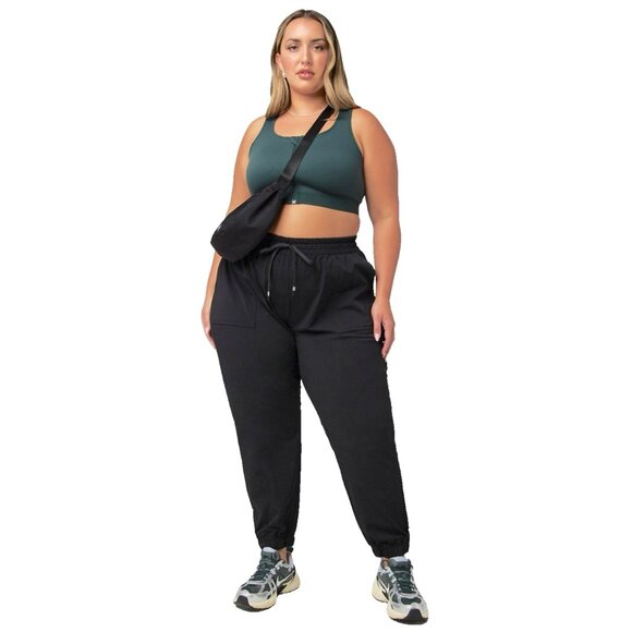 NWOT Women's Fabletics XXL-1X BLACK The One Jogger - Picture 3 of 5